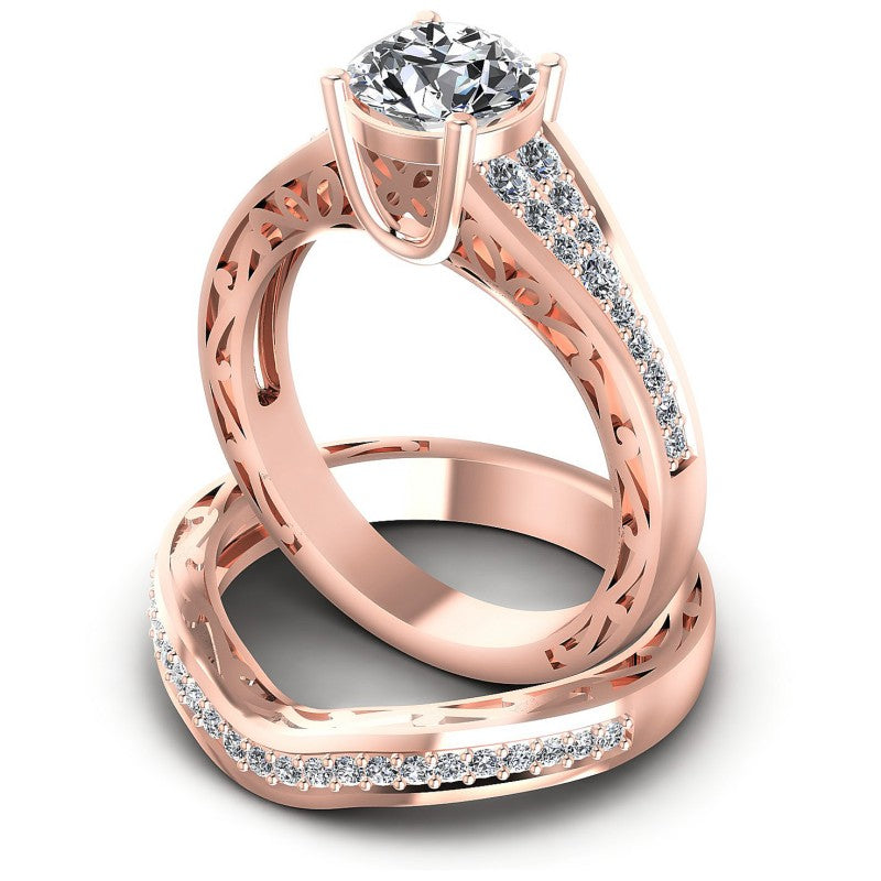 Round Cut Diamonds Bridal Set in 18KT Rose Gold