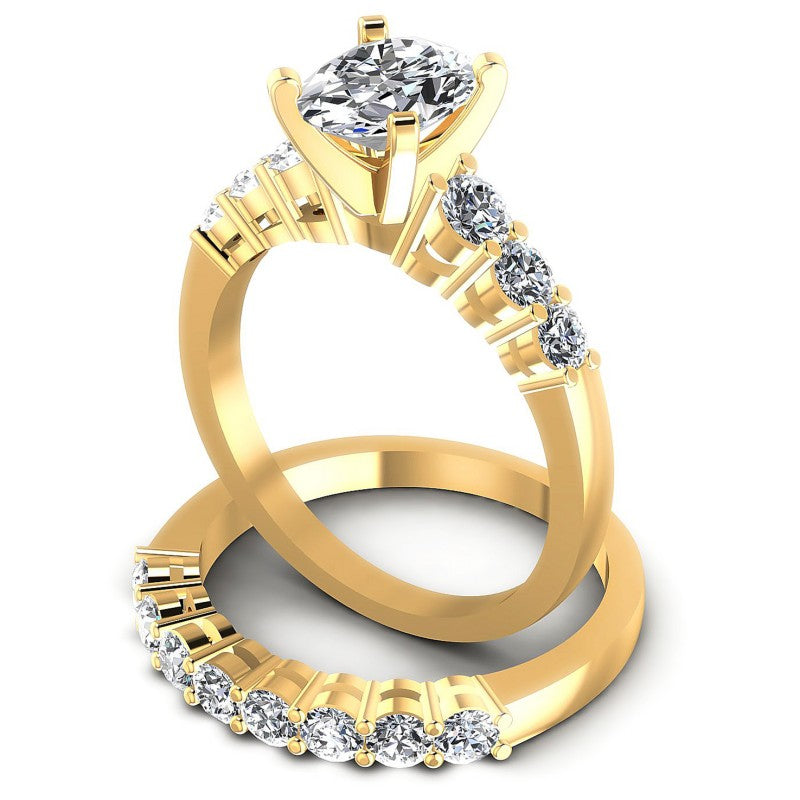 Round And Oval Cut Diamonds Bridal Set in 14KT Rose Gold