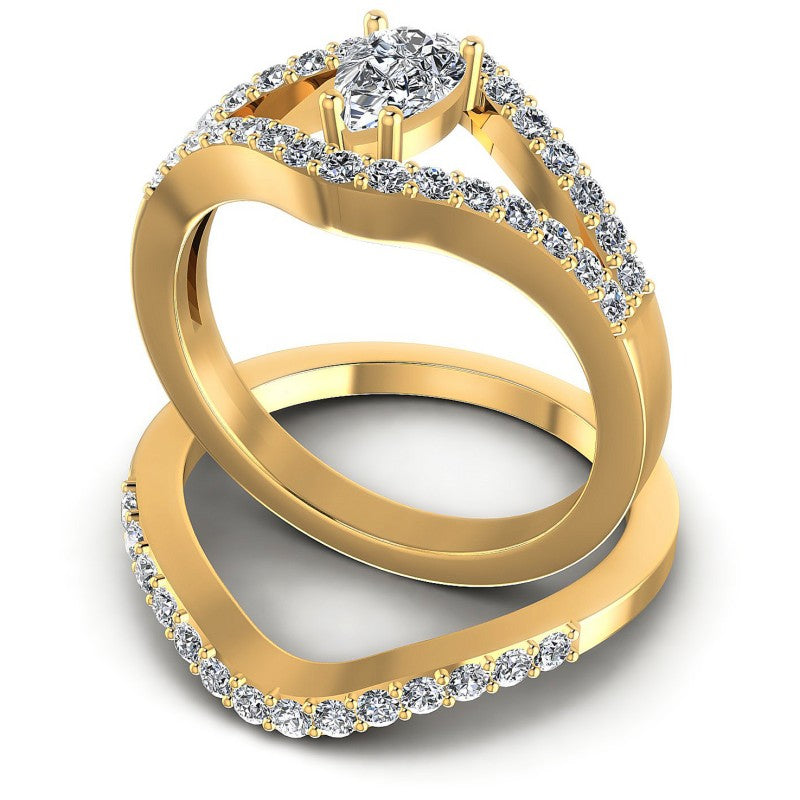 Round And Pear Cut Diamonds Bridal Set in 14KT Rose Gold