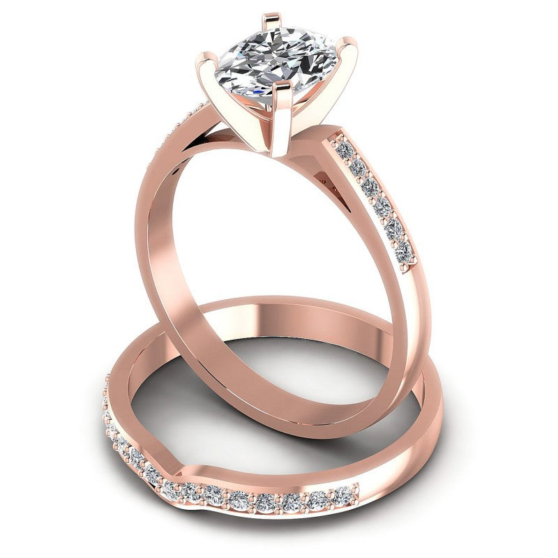 Round And Oval Cut Diamonds Bridal Set in 18KT Rose Gold