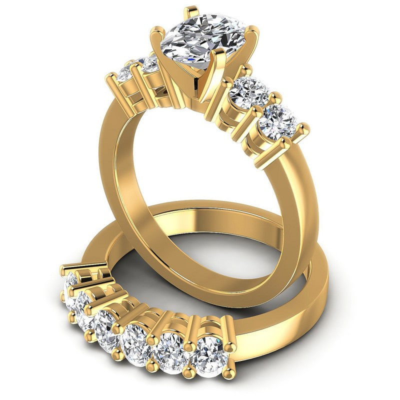 Oval Cut Diamonds Bridal Set in 14KT Rose Gold