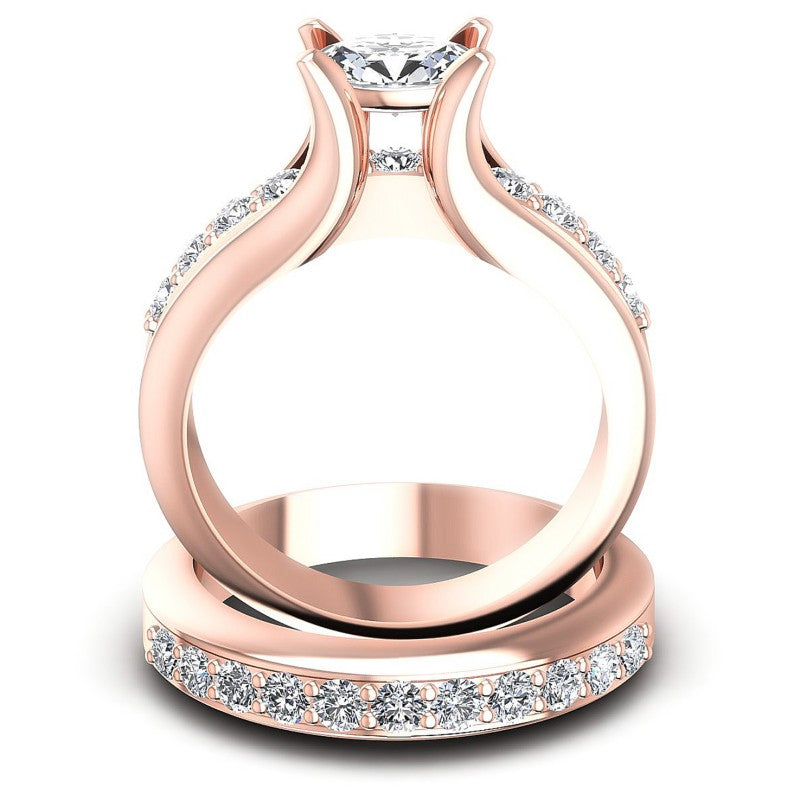 Round and Oval Diamonds 1.25CT Bridal Set in 18KT Yellow Gold