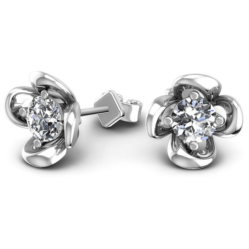 Round Diamonds 0.25CT Stud Earrings in 14KT Yellow Gold