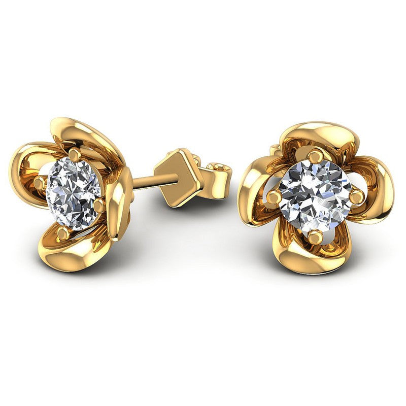Round Diamonds 0.25CT Stud Earrings in 14KT Yellow Gold