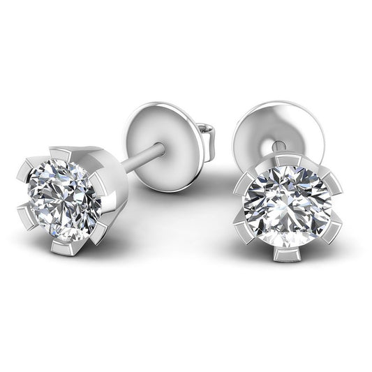 Round Diamonds 0.25CT Stud Earrings in 14KT Yellow Gold
