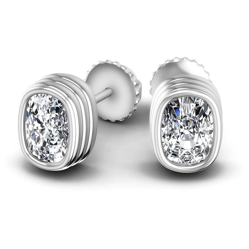 Cushion Diamonds 1.00CT Stud Earrings in 14KT Yellow Gold