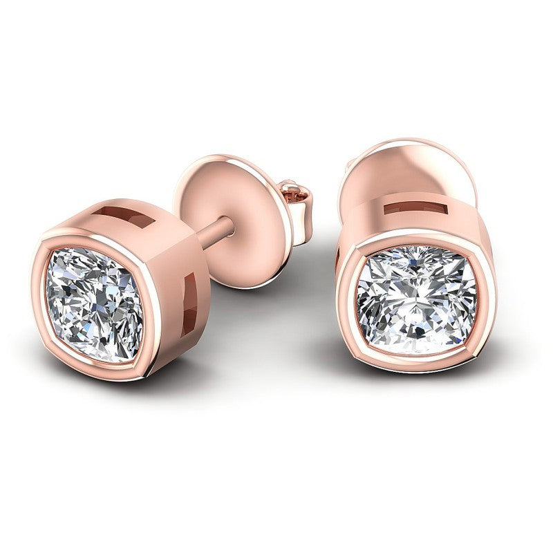 Cushion Diamonds 1.00CT Stud Earrings in 18KT Yellow Gold