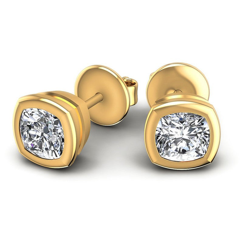 Cushion Diamonds 1.00CT Stud Earrings in 14KT Yellow Gold