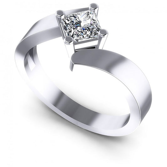 Round Cut Diamonds Solitaire Ring in 14KT White Gold