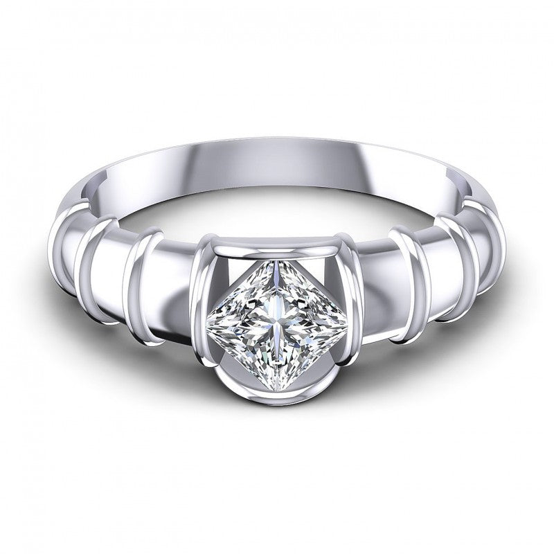 Round Cut Diamonds Solitaire Ring in 14KT Yellow Gold