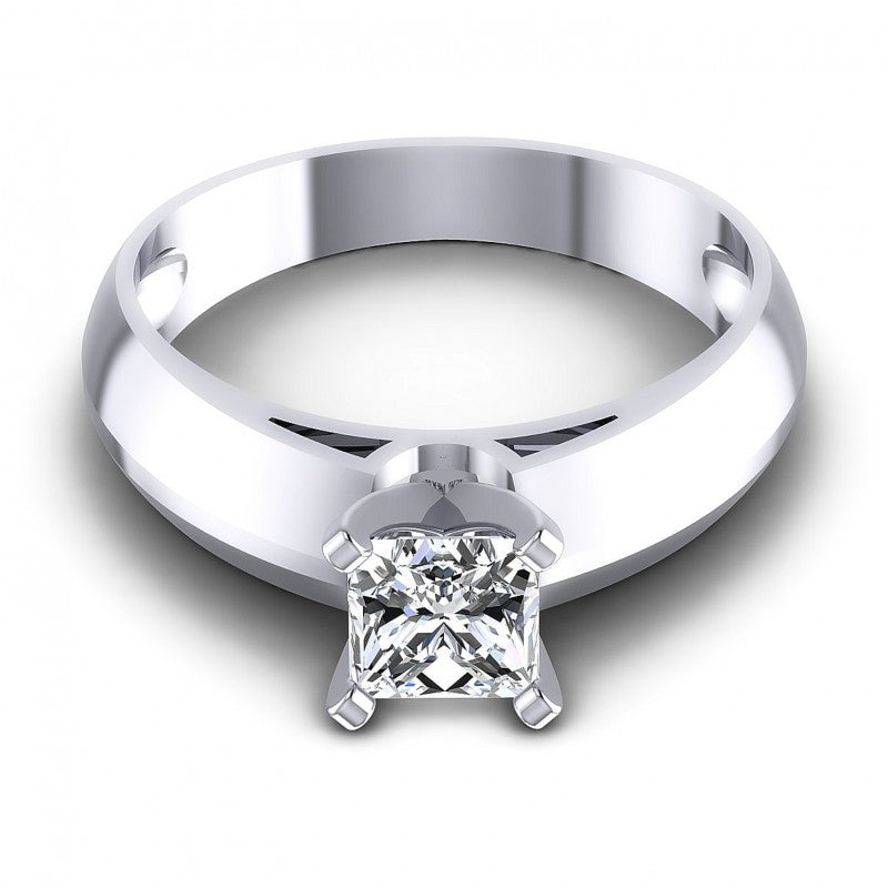 Round Cut Diamonds Solitaire Ring in 14KT Yellow Gold