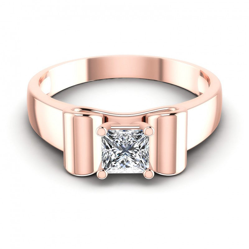 Round Cut Diamonds Solitaire Ring in 18KT Yellow Gold