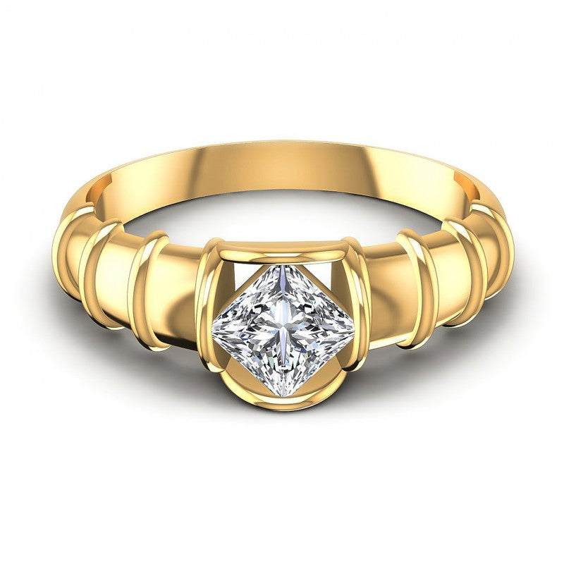 Round Cut Diamonds Solitaire Ring in 14KT Yellow Gold