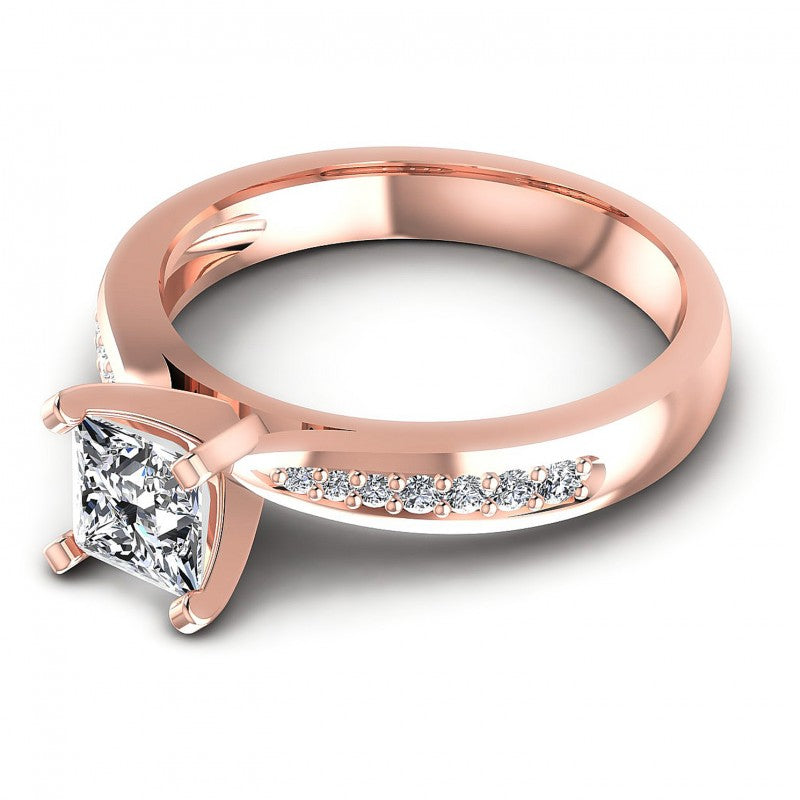 Round Cut Diamonds Engagement Ring in 18KT Rose Gold