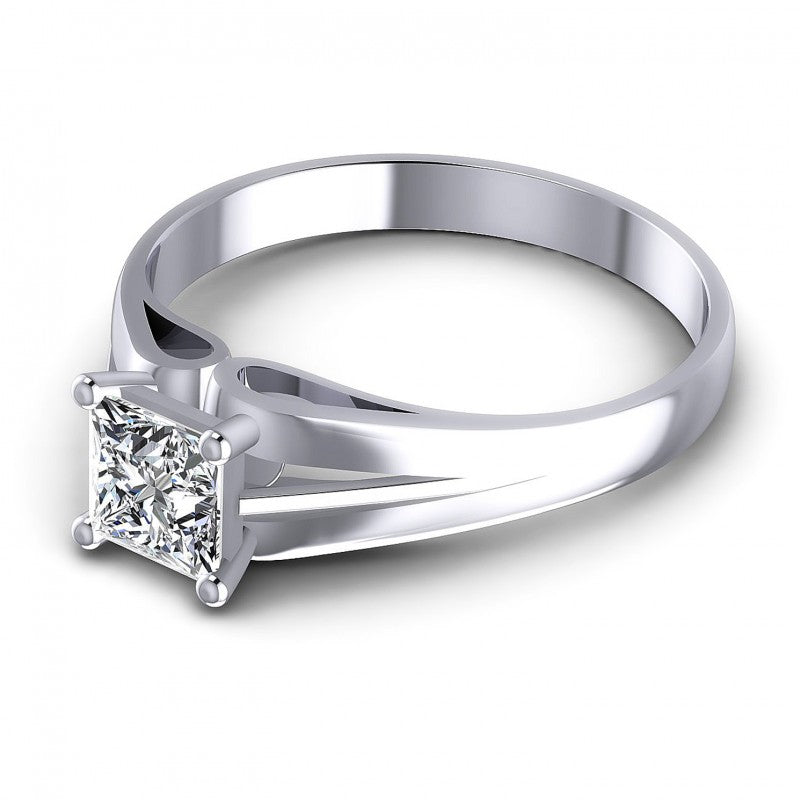 Round Cut Diamonds Solitaire Ring in 14KT Rose Gold