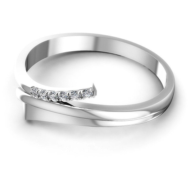 Exquisite Round Diamonds 0.10CT Diamonds Wedding Band